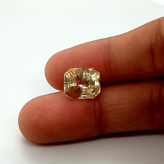 Yellow Sapphire (Pukhraj) 7.62 Ct Certified